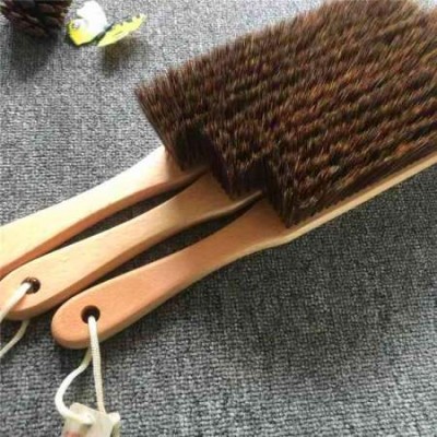 long  handle bed brush